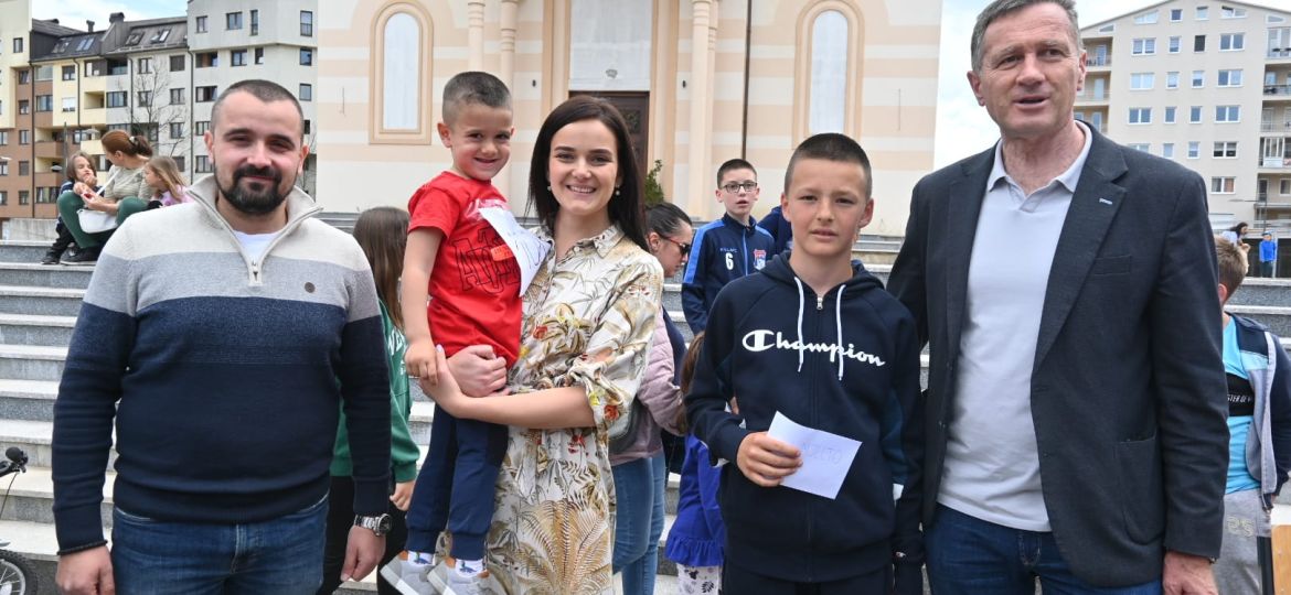туцијада прво мјесто