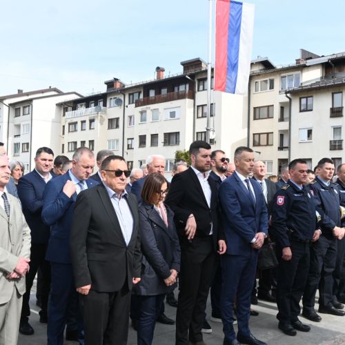 централно спомен обиљежје 3